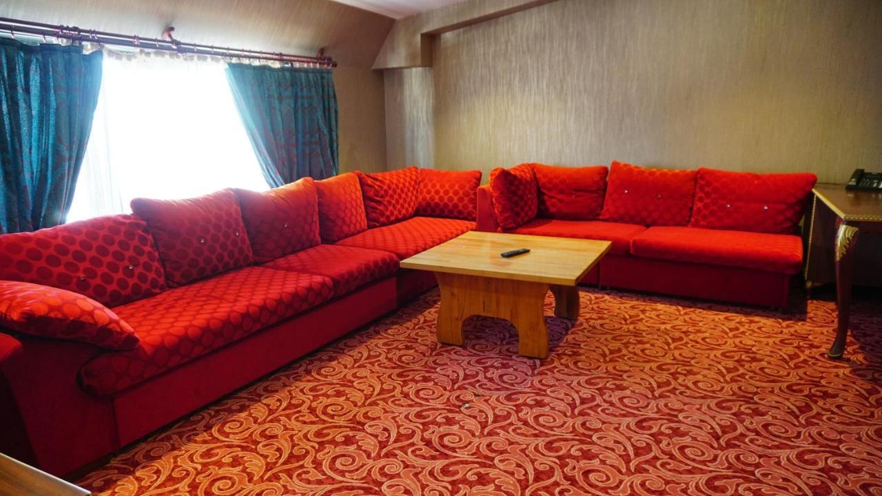 Vois Hotel Atasehir & Spa Стамбул Экстерьер фото